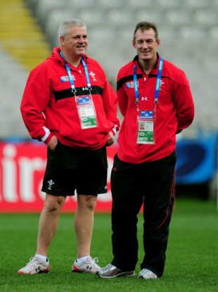 Wales chiefs, Gatland and Howley.