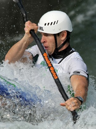 Eoin Rheinisch in action in the K1 Slalom in Beijing.