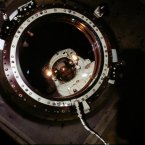 Astronaut Robert L. Curbeam, Jr., STS-98 mission specialist, was photographed during the second of three spacewalks by a member of the Expedition 1 crew in the newly installed Destiny laboratory.
Pic: NASA